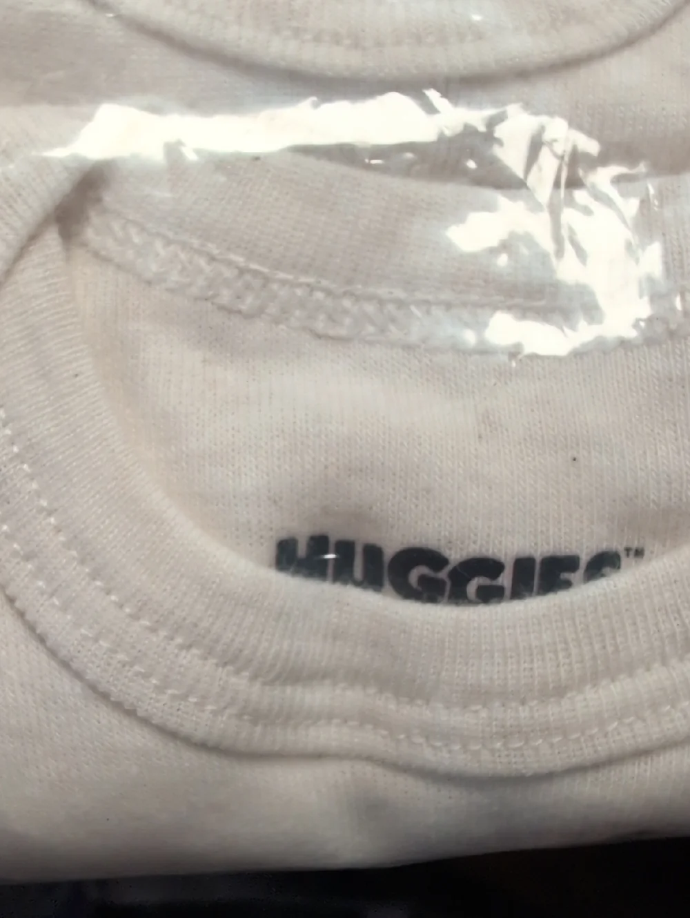 Huggies 6 Pack Organic Cotton Onesies Bodysuits Size 12 Months in Oatmeal